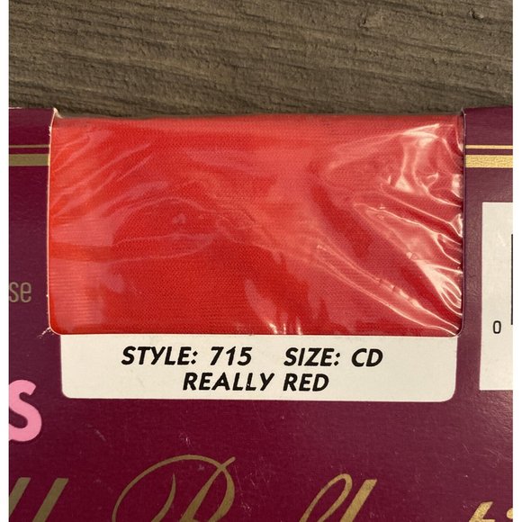 Hanes Silk Reflection, Silky, Sandalfoot Pantyhose. Size CD REALLY RED NOS - Picture 4 of 7